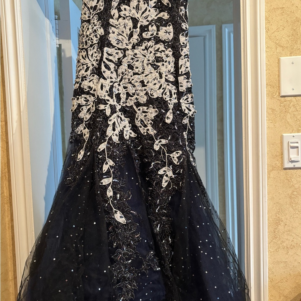 Carolina Herrera Classic Black Dress